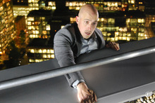 Jonathan Goodwin in death-defying climb up a London skyscraper.