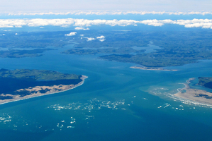 The water flowing in and out of the Kaipara Harbour mouth was to turn 200 turbines, producing enough power for 250,000 homes. Photo / MICHAEL CUNNINGHAM