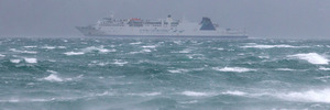 The Interislander ferry Aratere sailing across Wellington Harbour. Photo / Mark Mitchell
