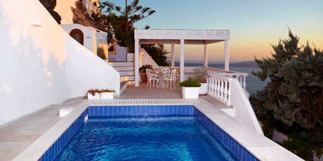 The pool and patio at Sea Horse Residence. Photo / Justine Tyerman