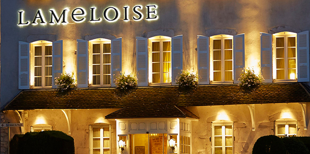 Tripadvisor has ranked the world's fine dining restaurants based on online reviews, with France's Maison Lameloise coming out on top.