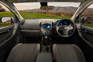 The interior of the 2014 Holden Colorado.
