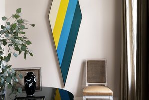 Interior of Sandra Nunnerley's home. Photo / Miguel Flores-Vianna.