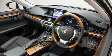 The Lexus ES300h Limited features bamboo trim.