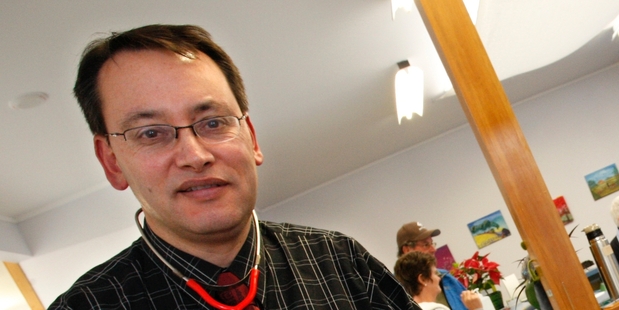 HOUSE CALL: Whangarei doctor and Harvard University Professor (Assistant) Shane Reti, here on one of his return visits to the city to treat patients, is returning home for good and seeking to stand as the National Party MP for the electorate. PHOTO/FILE