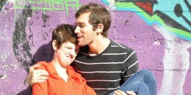 Chicago-based couple Claire Meyer and Alan Linic share their fights online.
Photo / Twitter