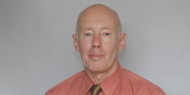 Mark Dawson, Editor of Wanganui Chronicle