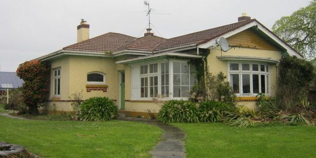 The $1 house that nobody wants to buy. Photo / TradeMe