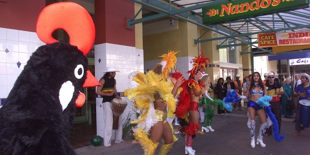 Receivers are close to finalising a sale of the company that runs the Nando's network in New Zealand, after the owner of the master franchise went into receivership last year.