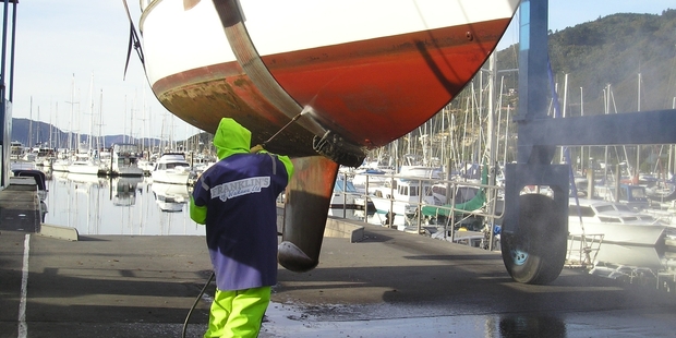 Boaties are urged to keep their vessels properly antifouled to prevent the spread of pests such as Mediterranean fanworm, Styela and Undaria.