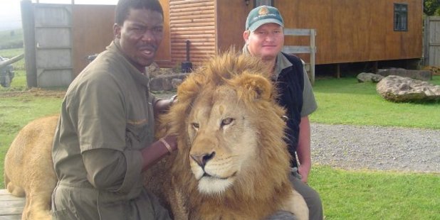 Dalu Mncube with colleague Napoleon 'Martin' Ferreira.