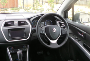 Suzuki S Cross