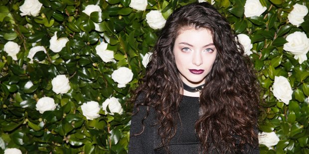 Lorde performed at the MOMA Film Benefit Presented by Chanel in New York. Her makeup, by M.A.C's Amber D, included her signature dark lip using M.A.C 'Cyber' lipstick. Photo / Supplied by Chanel