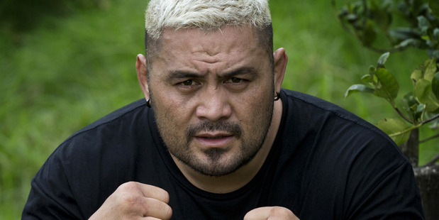 Mark Hunt will enjoy a comfortable final week ahead of Saturday's five-round brawl with Antonio 'Bigfoot' Silva. Photo / Brett Phibbs