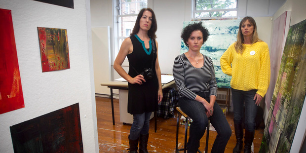Students (from left) Yvonne Shaw, Marisa Vodanovich and Sharlamon Mar. Photo / Natalie Slade