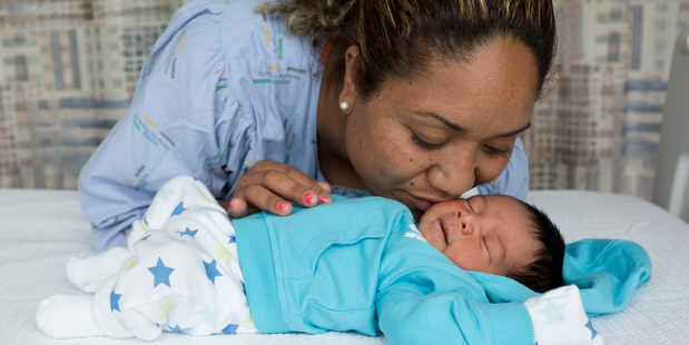 New mum Siulolo'vao Tupou with her newborn son Daksh in the maternity ward at Middlemore Hospital. Photo / Greg Bowker