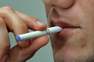 E-cigs are found to be more useful for those wanting to quit. Photo / NZ Herald