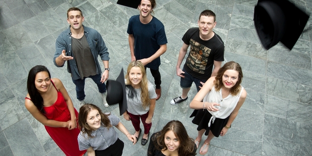 Clockwise: Losi Sa'u (in red), Hugh Delmonte, Kelsen Findlay, Matthew de Haan, Lauren Stewart, Rebekah Smith, Ximena Smith and Phoebe Ellis (centre) will travel to the US. Photo / Sarah Ivey