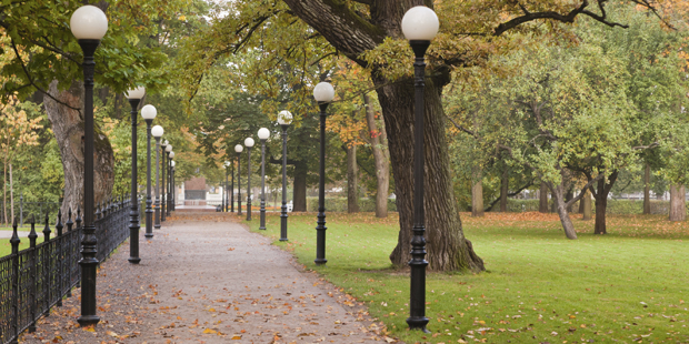 Kadriorg Park is a lovely place for a stroll, and home to two fine art galleries and a palace. Photo / Thinkstock