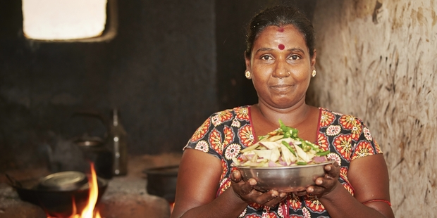 After a cookery lesson in Belihul Oya, it didn't take too much encouragement to leave the kitchen and head to the dining room.