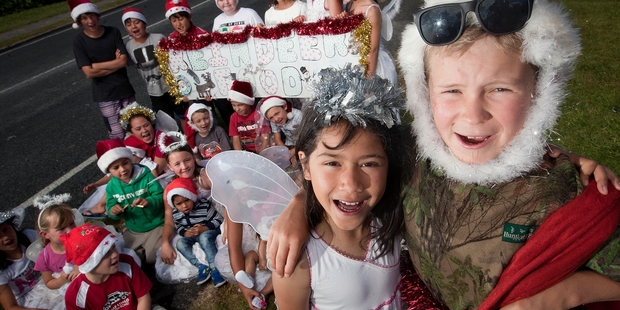 A group of helpers including Harper Tapsell, 8, and Cody Bryson, 10, are selling special reindeer food to raise money for the Child Cancer Foundation. Photo / Ben Fraser