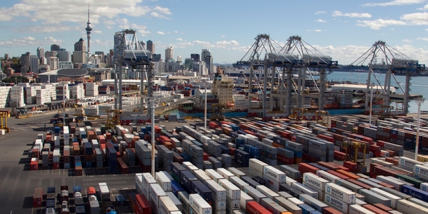 Exports of goods in the quarter rose $700m to $12b, while imports rose $1.1b to $12.6b. Photo / Brett Phibbs