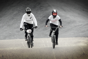 Sarah Walker shares her expert BMX racing tips with Rachel Grunwell. Photo / Doug Sherring