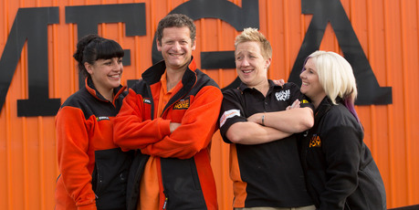'Mitre 10 Dream Home' contestants.