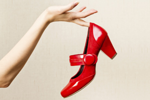 Could a shoe-toss tell you if you'll find love this Christmas? Photo / Thinkstock