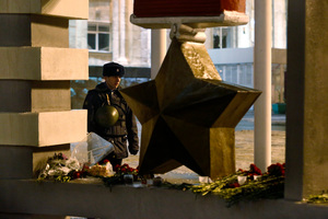 A soldier guards the Volgograd main railway station in Volgograd, Russia. Photo / AP