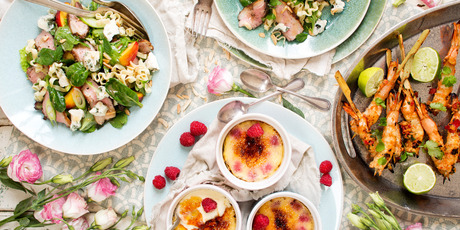 Roquefort, nectarine duck salad, Raspberry creme brulee, Prawn skewers. Photo / Babiche Martens