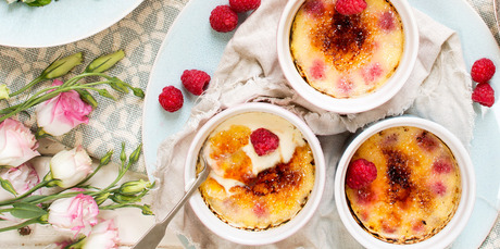 Raspberry creme brulee. Photo / Babiche Martens