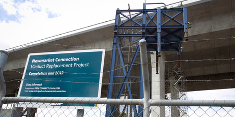 The Auckland Motorway Alliance says it has been waiting for work on the Newmarket Viaduct replacement project to be completed. Photo / Kellie Blizard