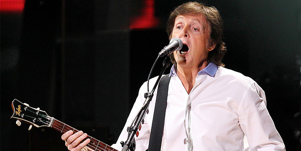 Paul McCartney performs at the Sandy Relief concert in New York. Photo/AP