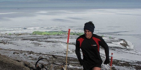A participant nears the top of the first part of the relay track at Scott Base. Photo / Antarctica New Zealand's Scott Base