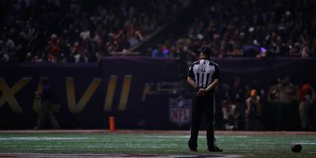 A power outage has halted play at the Super Bowl in New Orleans. Photo/AP