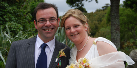 Eric and Jacqui Davies (above) are an online dating success story. Photo / Greg Bowker