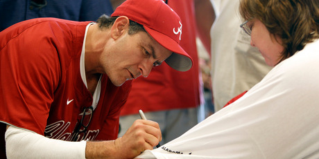 'Anger Management' star Charlie Sheen still has time for his fans. Photo / AP