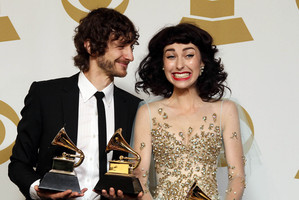 Gotye and Kimbra hit the music world spotlight with their Grammy Awards. Photo / AP