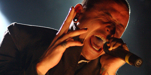 Linkin Park's Chester Bennington performs at Vector Arena in 2007. Photo / Wayne Drought