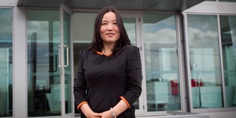 Lanfang Zhang says she is not prepared to buy $500,000 of bathroom stock for her business. Photo / Natalie Slade