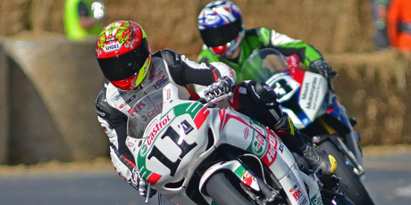 Whakatane's Tony Rees (Castrol Honda CBR1000RR) is a man who still has what it takes. Photo by Andy McGechan, BikesportNZ.com