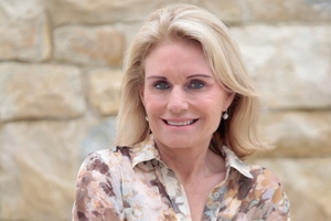 Icecream queen Diane Foreman purchased the beachfront house in Omaha in Nov 2011 - $1m above its valuation at the time. Photo / APN