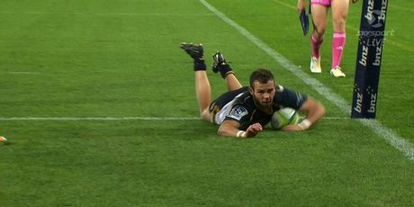 Rugby Highlights: Hurricanes 21 Brumbies 29