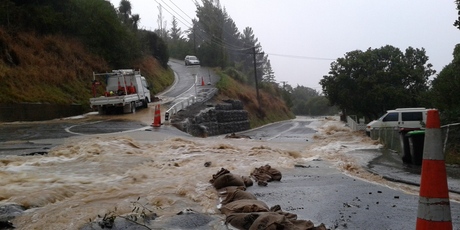 http://media.nzherald.co.nz/webcontent/image/jpg/201410/FloodingdownCanterburyStreetLyttelton_DanielBlake_460x230.jpg