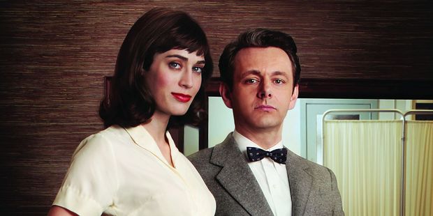 Lizzy Caplan and Michael Sheen in 'Masters of Sex'.