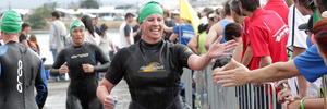 HBT141079-24 Photograph: Paul Taylor