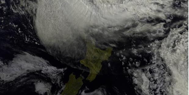 Lusi is on the way - prepare for power cuts, says Vector. Photo / MetService via NOAA