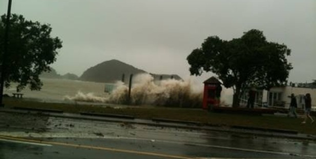 Jo Knight took this photo of the Paihia waterfront close to high tide.