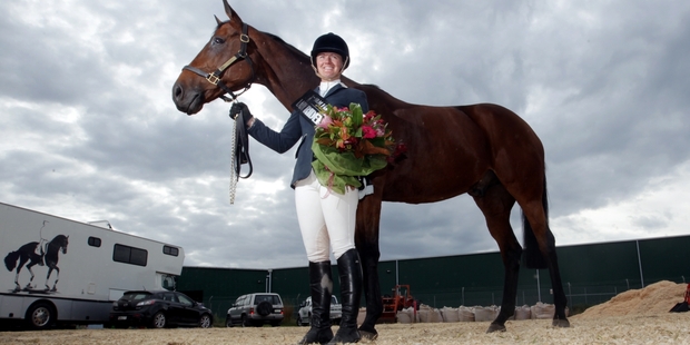 Lucy Akers and Cortaflex Tinapai emulated their feat of 2011 yesterday. Photo / Paul Taylor